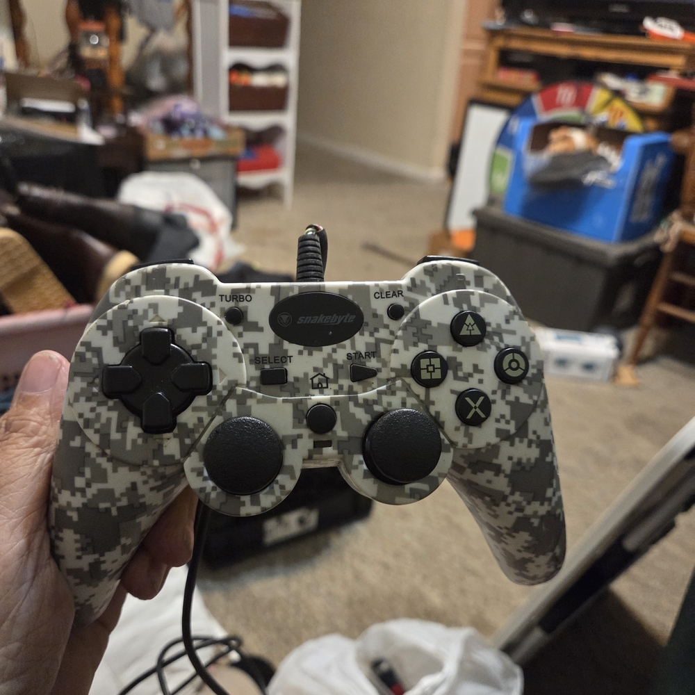 Wired Controller - Digital Camouflage.